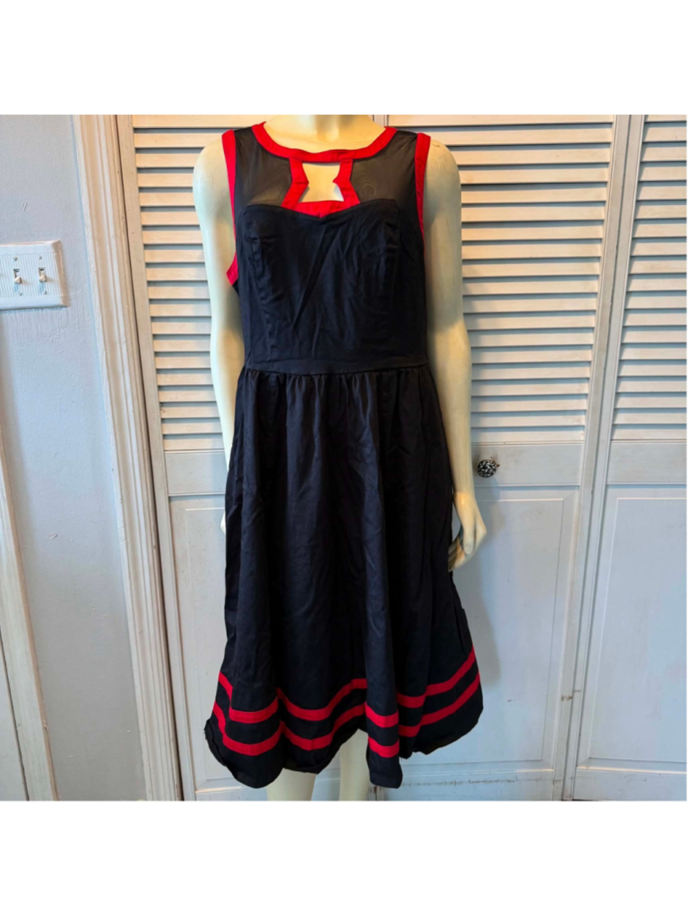 Women's Her Universe Disney Parks Collection Midi Dress Black Red